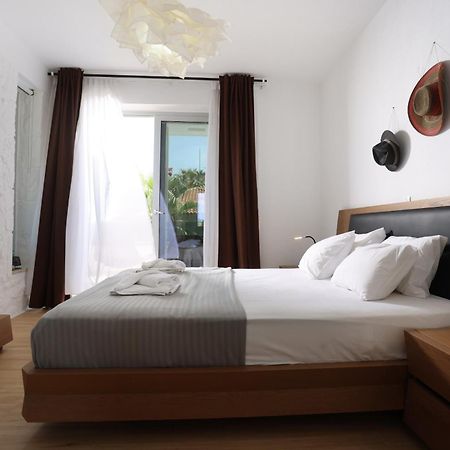Villa Douglas - Private Pool, Bbq, 4Bdrms, View Pefkochori Exterior foto